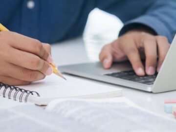 Formations diplômantes et certifiantes